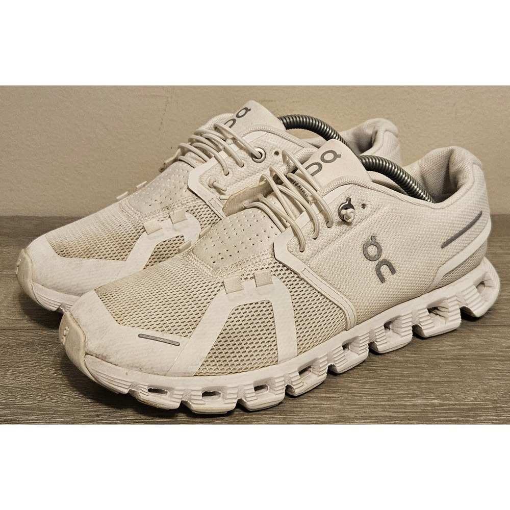 On Cloud Running Shoes Womens Size 7 White Mesh CloudTec Sneakers